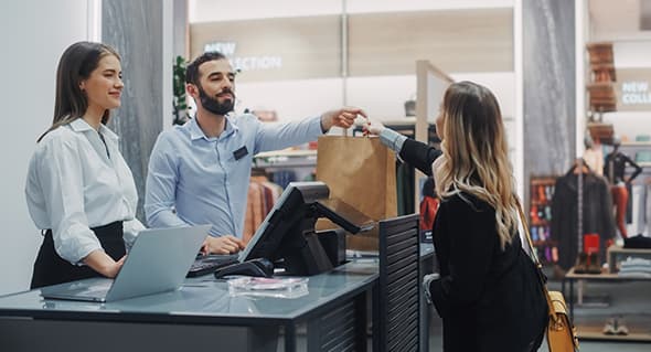 Legacy System Migration to Azure SQL for a Global Retail Brand