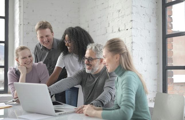 Why Choose Bacancy For LLM Integration Services?