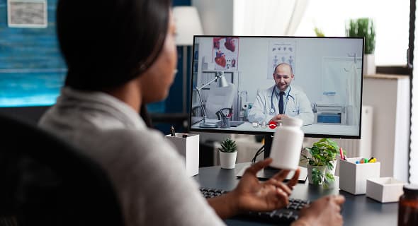 Ensuring Consistent Patient Data Flow in a Scalable Telemedicine Platform