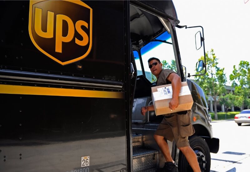 UPS - Global Shipping and Logistics